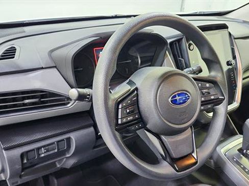 Used 2025 Subaru Crosstrek 2.0i Premium AWD/4WD image 11