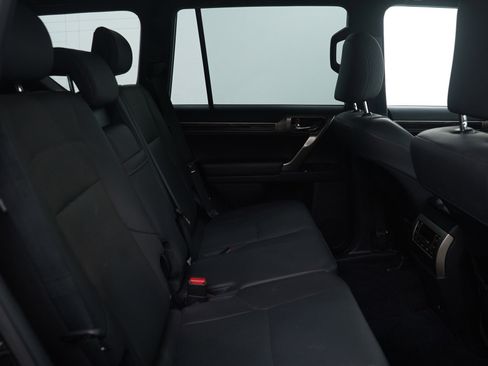 Used 2021 Lexus GX 460 Premium w/ Premium Package image 12