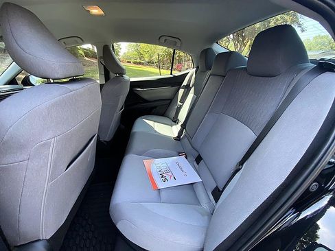 Used 2025 Toyota Camry LE w/ Convenience Package FWD image 12