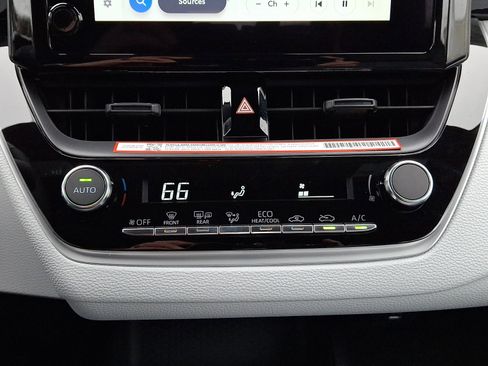 Certified 2026 Toyota Corolla SE image 15