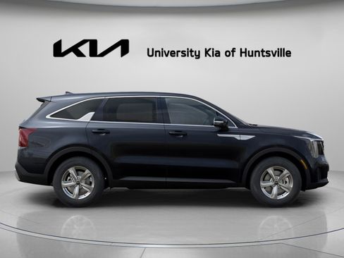 New 2026 Kia Sorento LX image 9