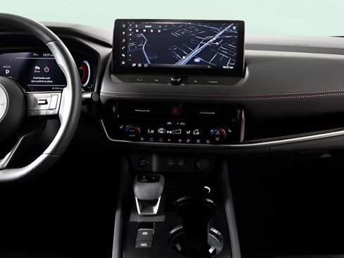 Used 2024 Nissan Rogue SL w/ SL Premium Package FWD image 28