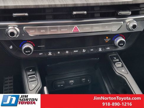 Used 2024 Kia Telluride SX w/ Towing Package AWD/4WD image 20