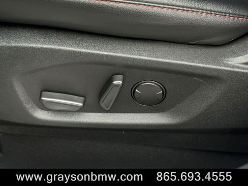 Used 2024 Ford Edge ST-Line image 11