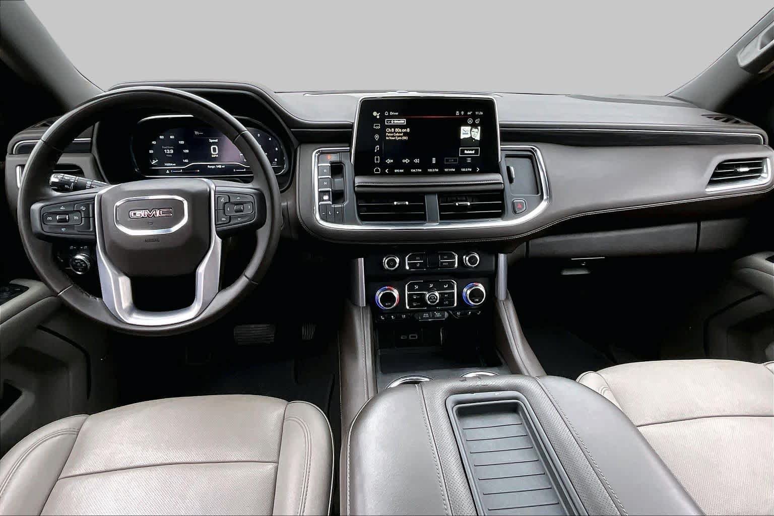 Used 2024 GMC Yukon SLT RWD image 16