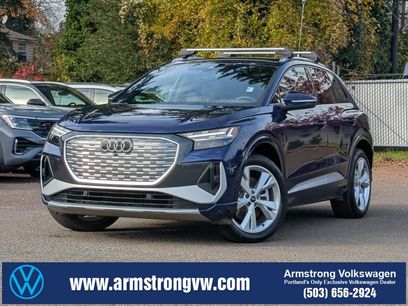 Used 2023 Audi Q4 e-tron Prestige w/ 20" Wheel Package