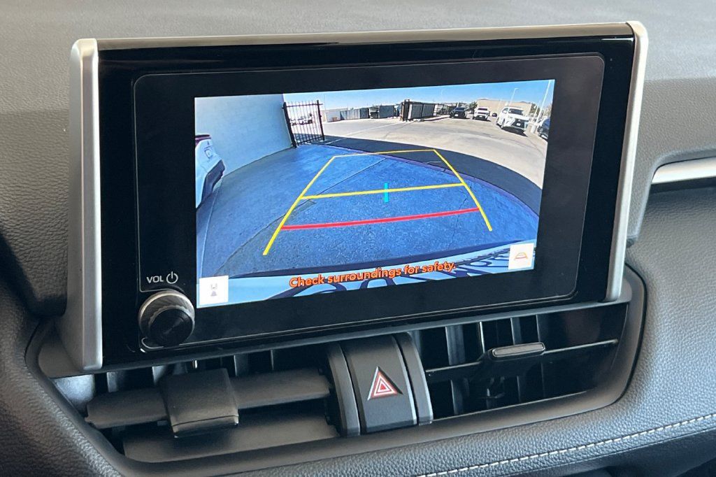 Certified 2025 Toyota RAV4 LE FWD image 22
