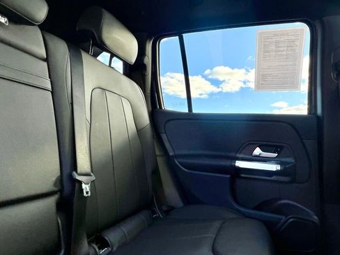 Certified 2021 Mercedes-Benz GLB 250 4MATIC image 19