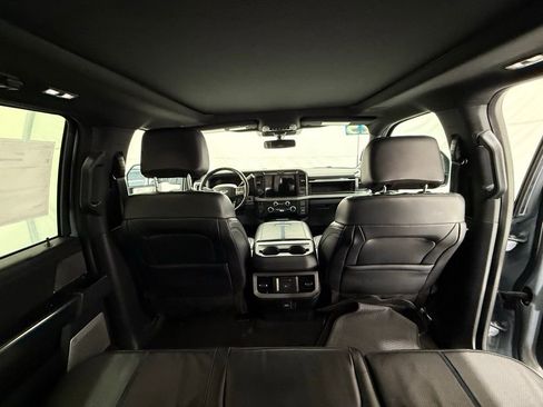 Certified 2025 Ford F450 Platinum image 27