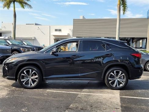 Used 2018 Lexus RX 350 FWD image 2