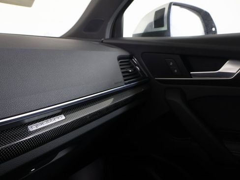 Used 2023 Audi SQ5 Premium Plus w/ Premium Plus Package image 7