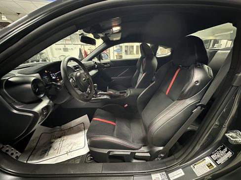 Used 2023 Subaru BRZ Limited image 8