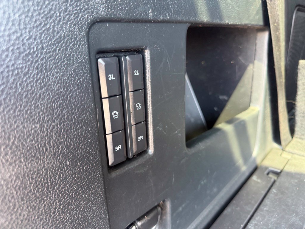 Used 2019 Ford Expedition Platinum AWD/4WD image 17