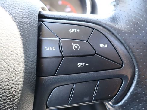 Used 2018 Dodge Durango SXT w/ Quick Order Package 2BB image 17