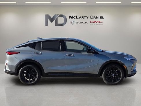 New 2026 Buick Envista Sport Touring w/ Convenience I Package image 6