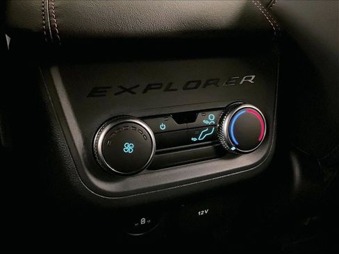 Certified 2026 Ford Explorer ST-Line AWD/4WD image 33