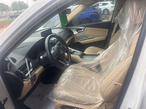 Used 2023 Acura RDX w/ Technology Package image 5