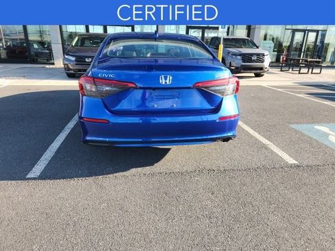 Used 2022 Honda Civic Sport image 4
