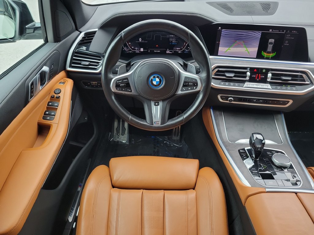 Used 2022 BMW X5 xDrive45e w/ M Sport Package AWD/4WD image 21