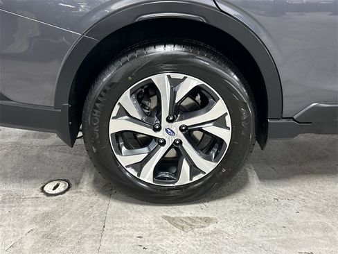 Certified 2020 Subaru Outback Limited image 12
