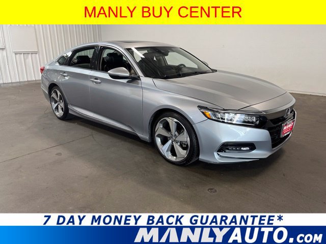 Used 2018 Honda Accord Touring image 1