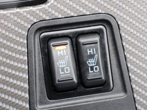 Used 2019 Mitsubishi Outlander SEL image 31