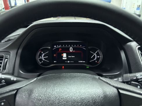 Used 2023 Honda Passport EX-L image 32