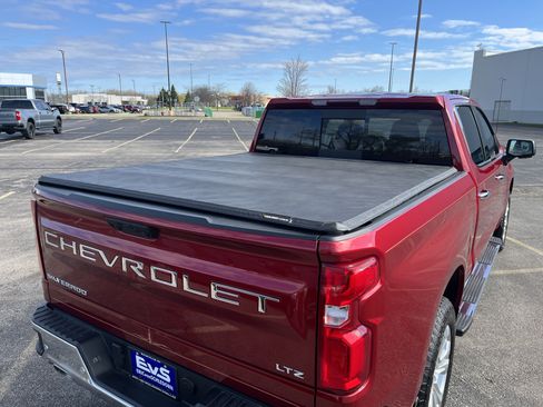 Used 2024 Chevrolet Silverado 1500 LTZ AWD/4WD image 11