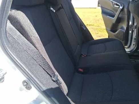 Used 2023 Toyota RAV4 XLE w/ Convenience Package FWD image 29