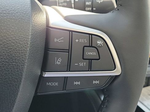 New 2026 Toyota Highlander Platinum AWD/4WD image 10