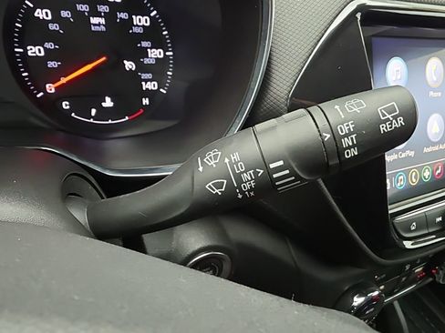 Certified 2021 Chevrolet TrailBlazer LT w/ Convenience Package image 27