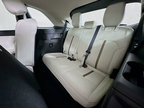 New 2026 MAZDA CX-90 3.3 Turbo w/ Premium Plus Pkg image 28