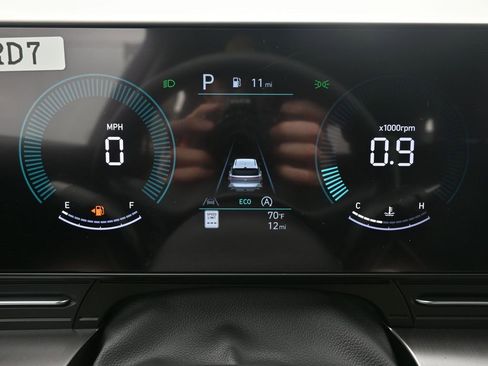 New 2026 Hyundai Kona SE image 9