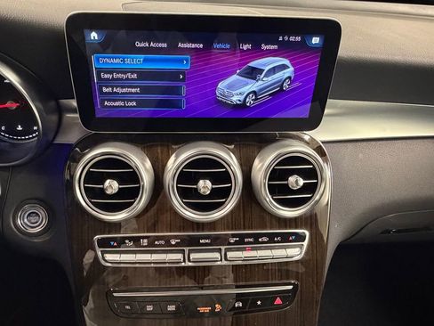 Certified 2022 Mercedes-Benz GLC 300 4MATIC image 18