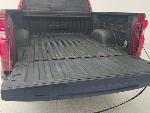 Used 2024 Chevrolet Silverado 1500 High Country w/ High Country Premium Package AWD/4WD image 35