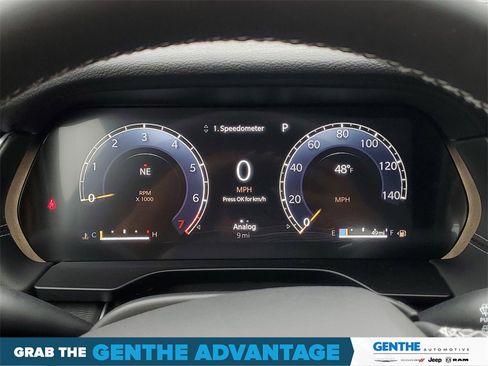 New 2025 Jeep Grand Cherokee L Altitude image 13