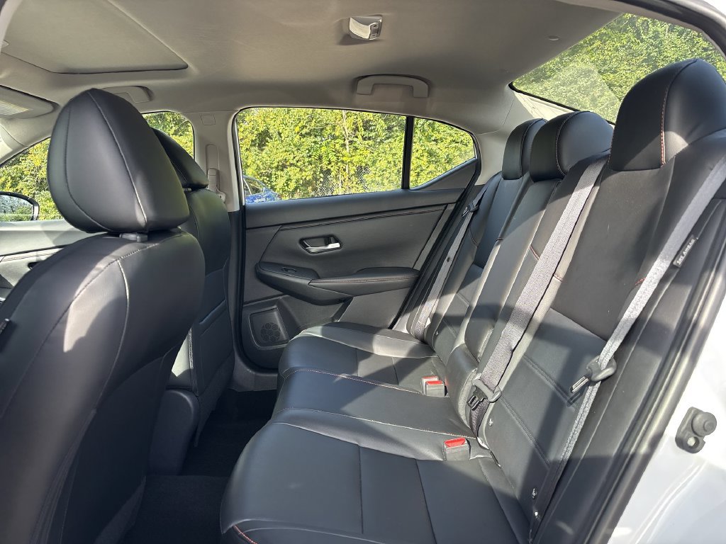 Certified 2025 Nissan Sentra SR w/ SR Premium Package FWD image 16