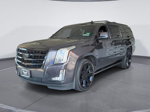 Used 2016 Cadillac Escalade ESV Premium AWD/4WD image 4