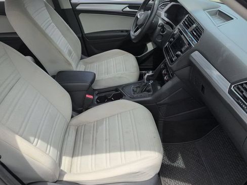 Used 2022 Volkswagen Tiguan S FWD image 26