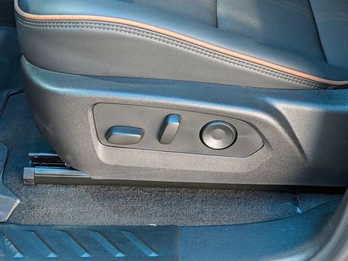 New 2026 GMC Canyon AT4 AWD/4WD image 26