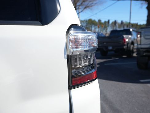 Used 2021 Toyota 4Runner Limited image 30