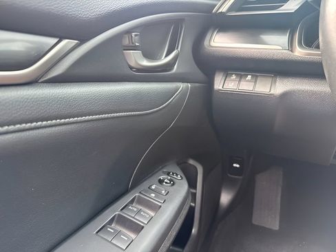 Used 2020 Honda Civic Sport Touring image 27