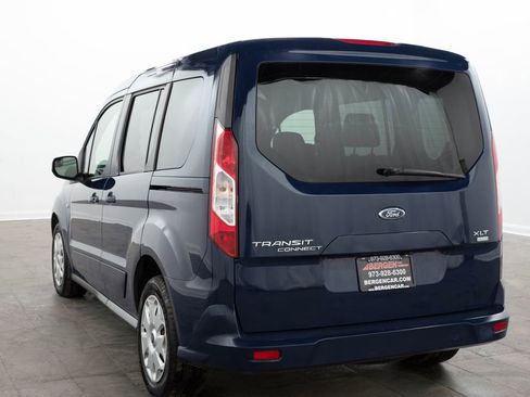 Used 2016 Ford Transit Connect XLT image 9
