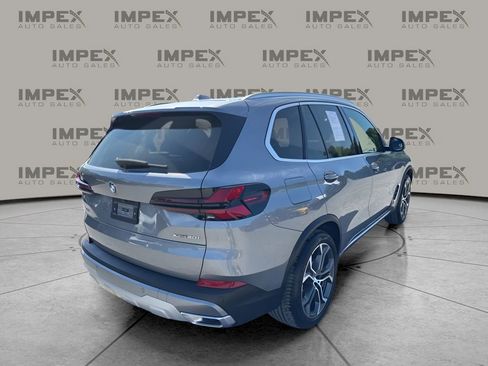 Used 2026 BMW X5 xDrive40i AWD/4WD image 5