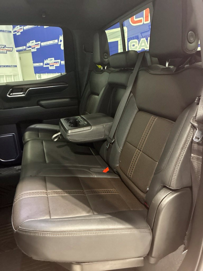 Used 2023 Chevrolet Silverado 1500 High Country w/ Technology Package AWD/4WD image 47