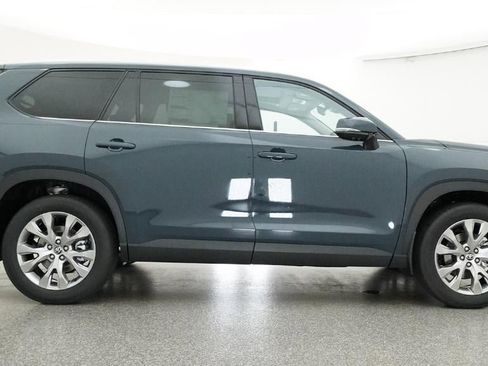 New 2026 Toyota Grand Highlander AWD image 27
