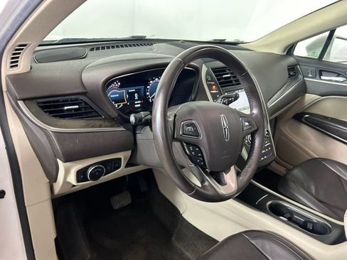 Used 2017 Lincoln MKC Reserve AWD/4WD image 14