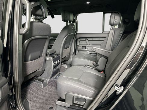 New 2025 Land Rover Defender 130 V8 image 17