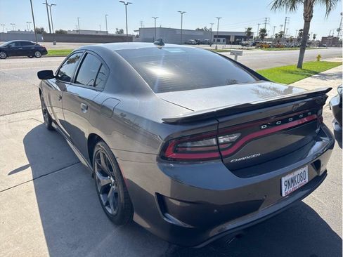 Used 2019 Dodge Charger R/T RWD image 7