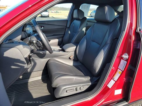 Certified 2023 Honda Accord Sport image 2